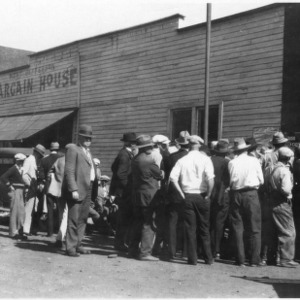 Group gathered in front of West Jefferson Bargain House