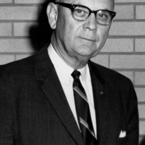 Robert W. Shoffner