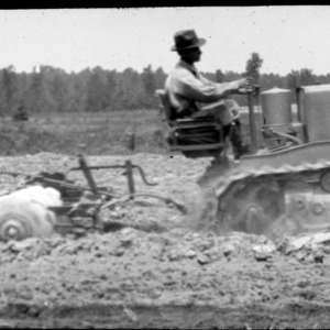 Caterpiller Tractor Pulling Disc