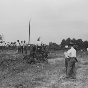 Farm demonstration in Warren County