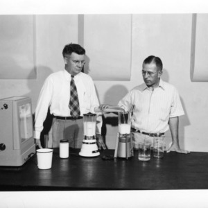 Oil Method of Preventing Tobacco Sucker Growth, Dr. Donald B. Anderson and Dr. H.J. Schofield