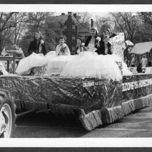 4-H Club float for the 1956 Homecoming Parade