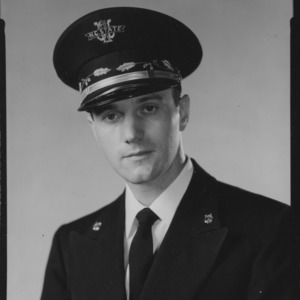 Portrait of Robert A. Barnes in uniform