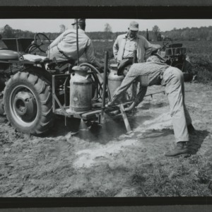 Tractor sprayer for Dupont