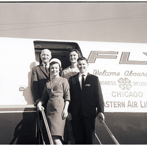4-H Winners - Chicago Trip. Leaving Airport