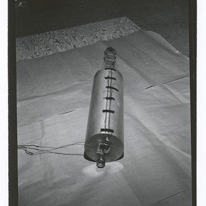 Canister in atomic reactor building