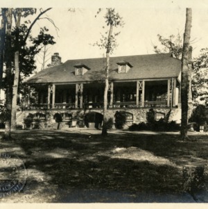 Hickory County Club Clubhouse - front